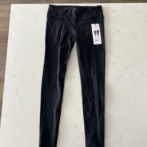 Alo airbrush leggings